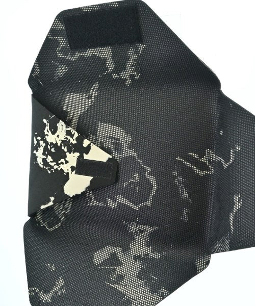 Y's คลัตช์