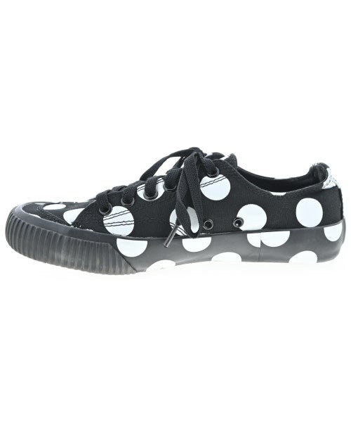 Y's รองเท้าผ้าใบ