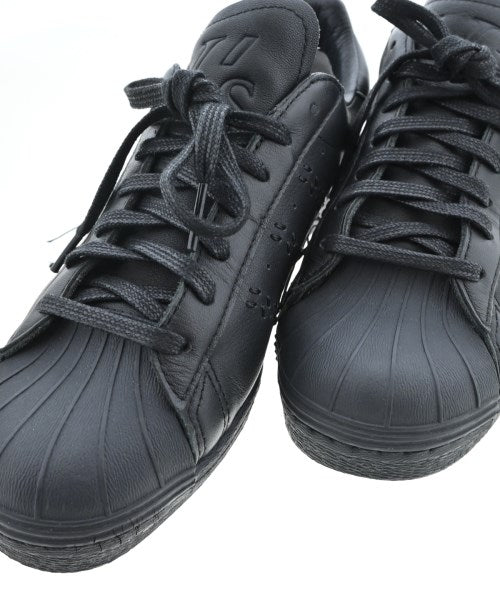 Y's รองเท้าผ้าใบ