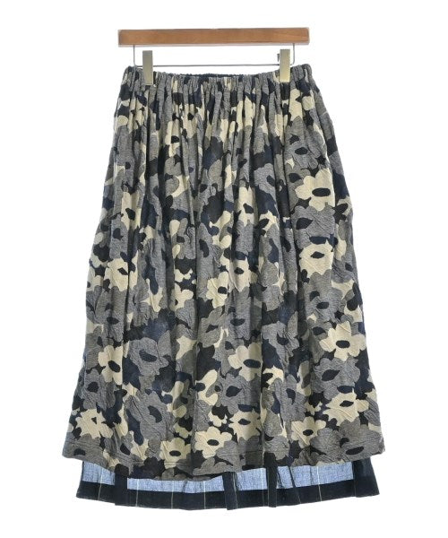 Y's กระโปรงยาวถึงเข่า