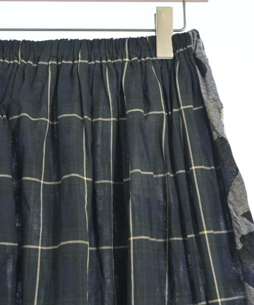 Y's กระโปรงยาวถึงเข่า