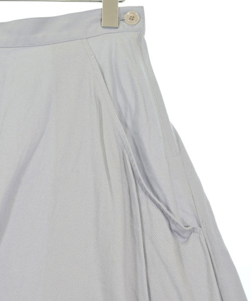 Y's กระโปรงยาวถึงเข่า