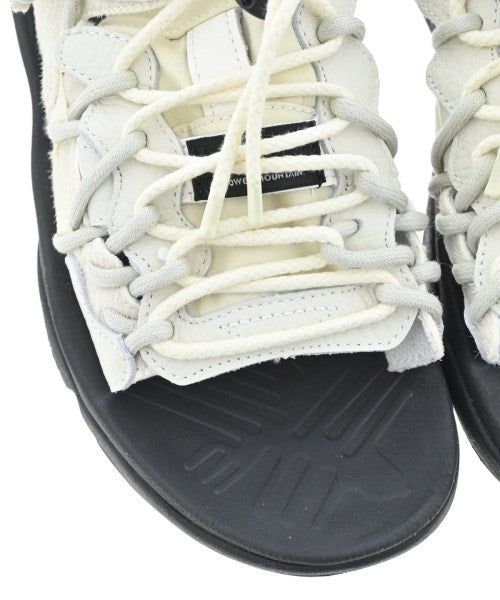 Y's รองเท้าแตะ