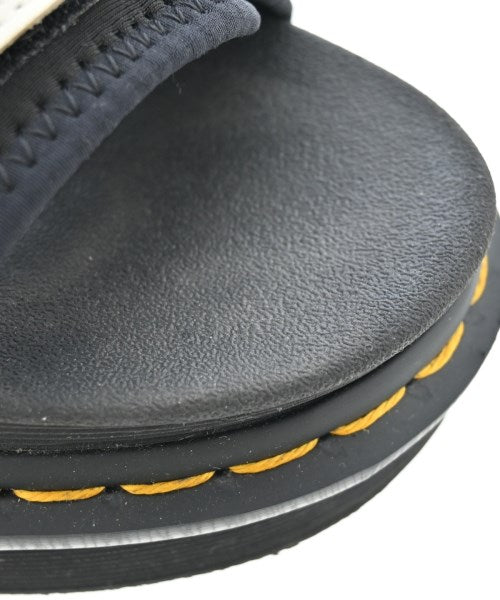 Y's รองเท้าแตะ