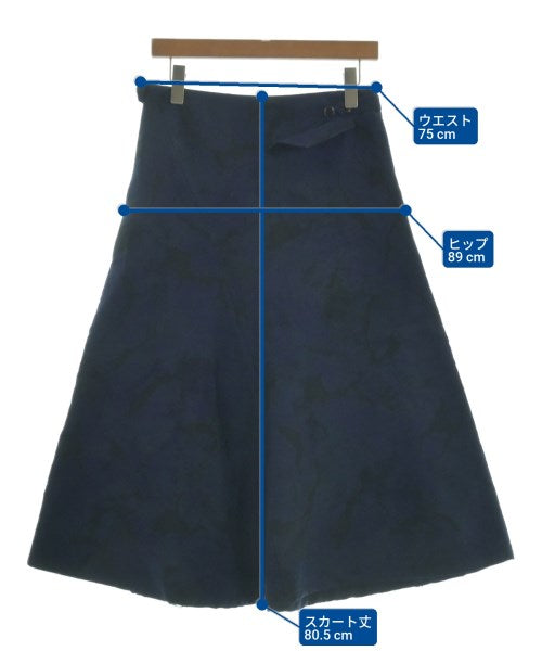 Y's กระโปรงยาวถึงเข่า