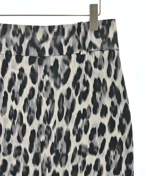 class roberto cavalli กระโปรงยาวถึงเข่า