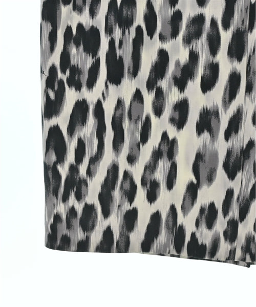 class roberto cavalli กระโปรงยาวถึงเข่า