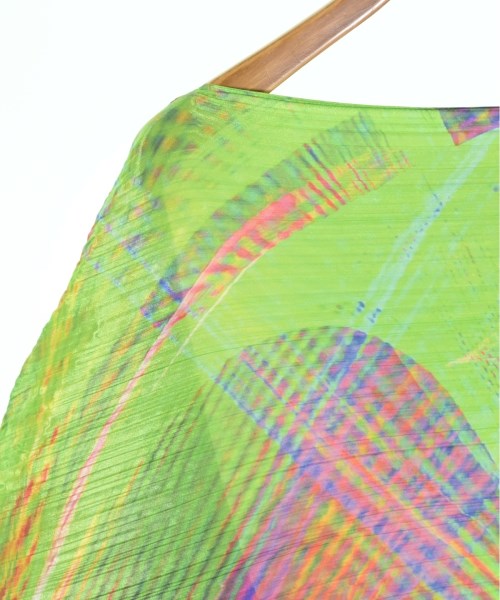 PLEATS PLEASE ผ้าคลุมไหล่