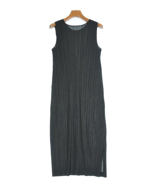 PLEATS PLEASE ชุดเดรส