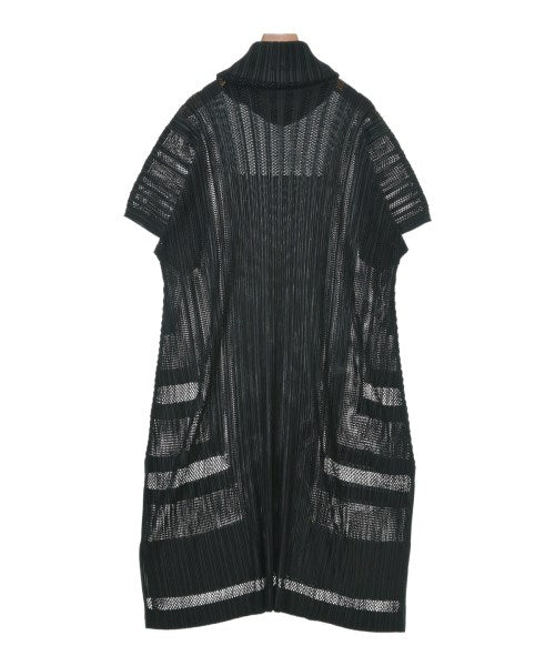 PLEATS PLEASE ชุดเดรส