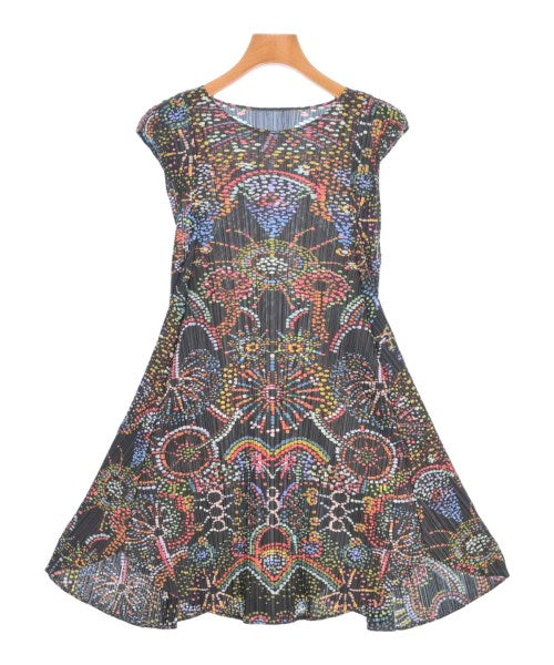 PLEATS PLEASE ชุดเดรส