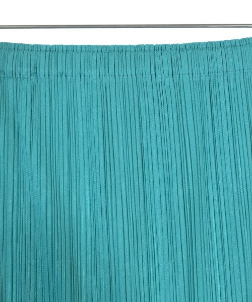 PLEATS PLEASE กระโปรงยาวถึงเข่า