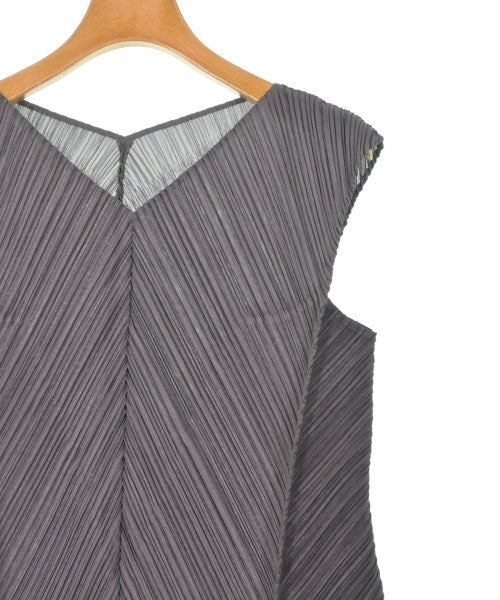 PLEATS PLEASE เสื้อลำลอง