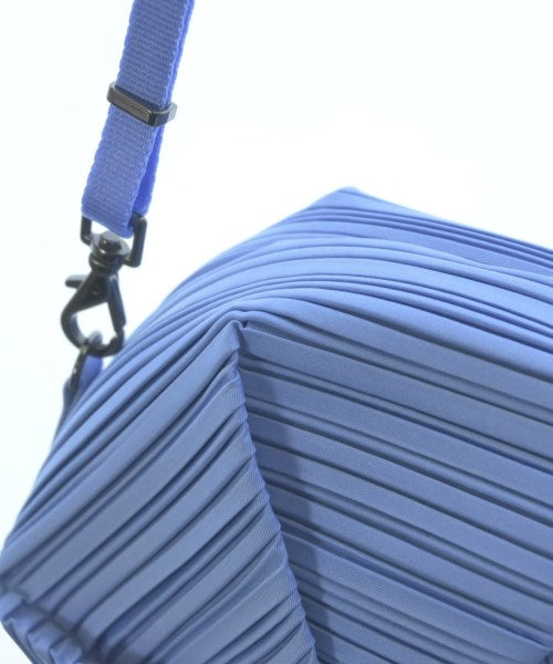 PLEATS PLEASE กระเป๋าสะพาย