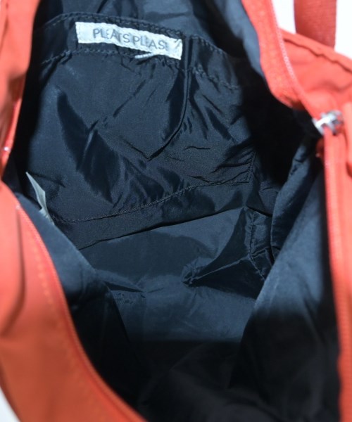 PLEATS PLEASE กระเป๋าถือ