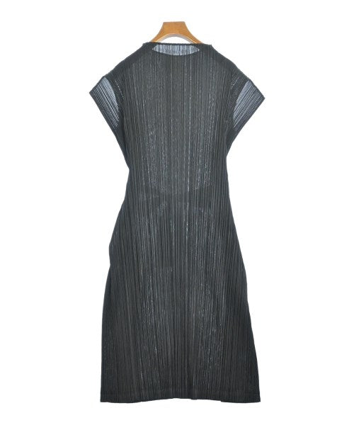 PLEATS PLEASE ชุดเดรส