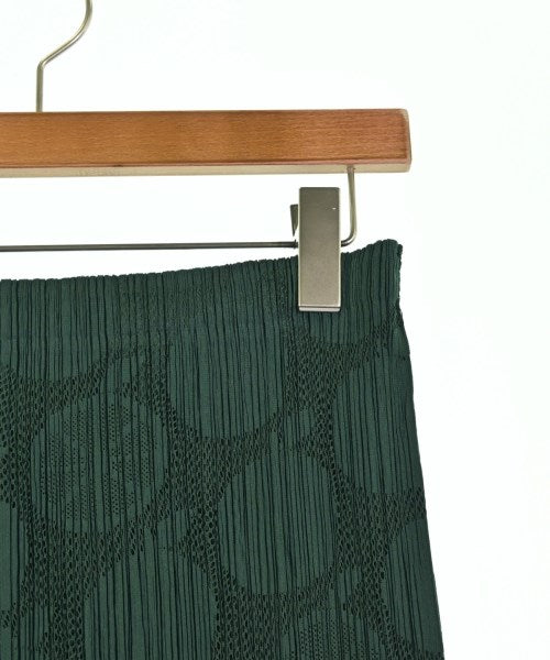 PLEATS PLEASE กระโปรงยาวถึงเข่า