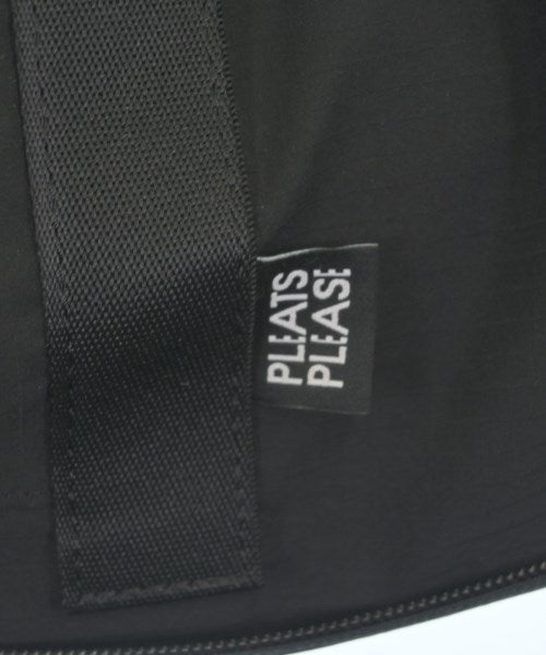 PLEATS PLEASE กระเป๋า อื่น