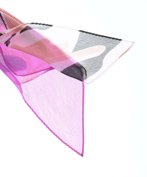 PLEATS PLEASE ผ้าคลุมไหล่