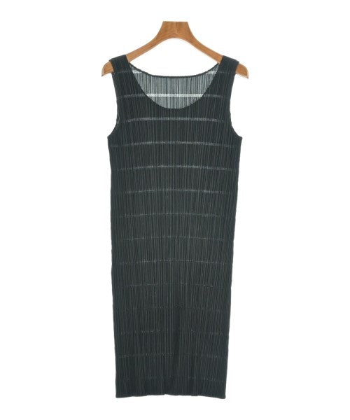 PLEATS PLEASE ชุดเดรส