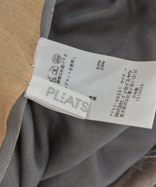 PLEATS PLEASE ผ้าคลุมไหล่