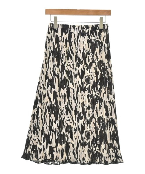 PLEATS PLEASE กระโปรงยาวถึงเข่า