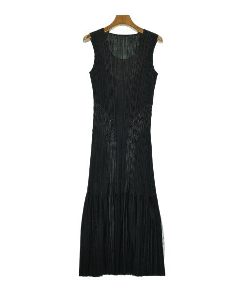 PLEATS PLEASE ชุดเดรส