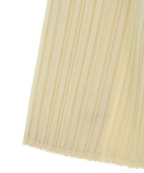 PLEATS PLEASE กระเป๋าถือขนาดใหญ่