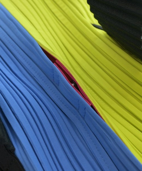 PLEATS PLEASE กระเป๋า อื่น