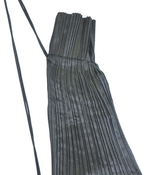 PLEATS PLEASE กระเป๋า อื่น