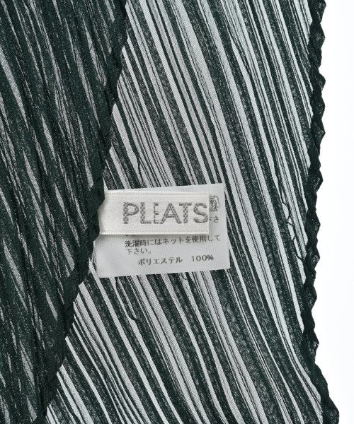 PLEATS PLEASE ผ้าคลุมไหล่