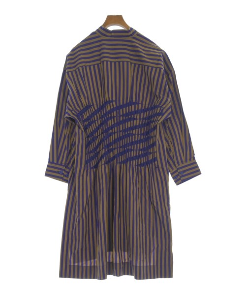 PLEATS PLEASE เดรสที่เป็นเสื้อเชิ้ตตัวยาว