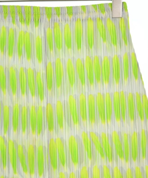 PLEATS PLEASE กระโปรงยาวถึงเข่า