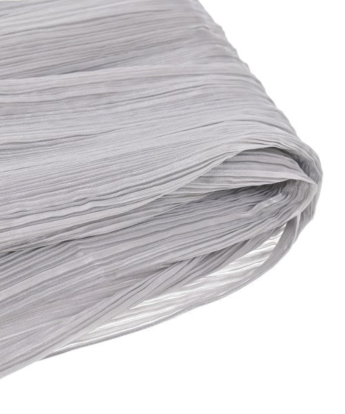 PLEATS PLEASE ผ้าคลุมไหล่