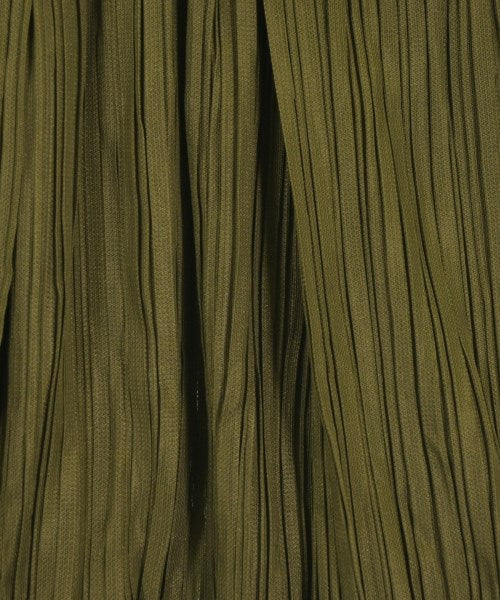 PLEATS PLEASE กระโปรงยาวถึงเข่า