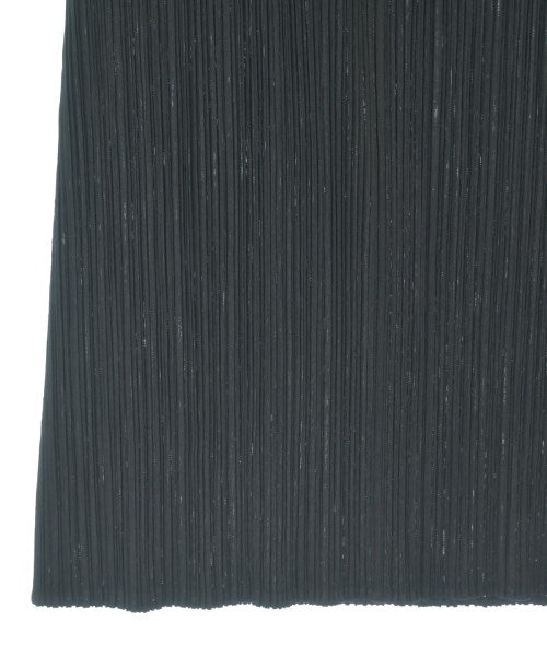 PLEATS PLEASE กระโปรงยาวถึงเข่า