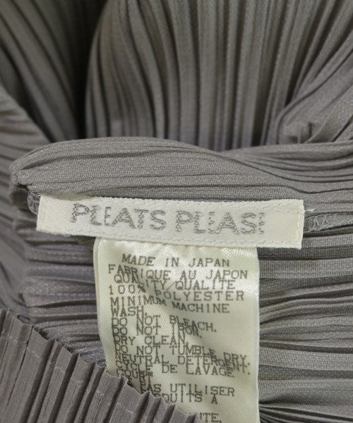PLEATS PLEASE เสื้อลำลอง