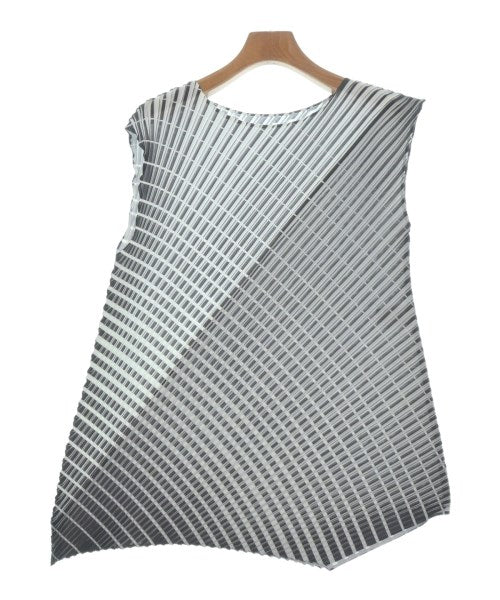 PLEATS PLEASE เสื้อลำลอง
