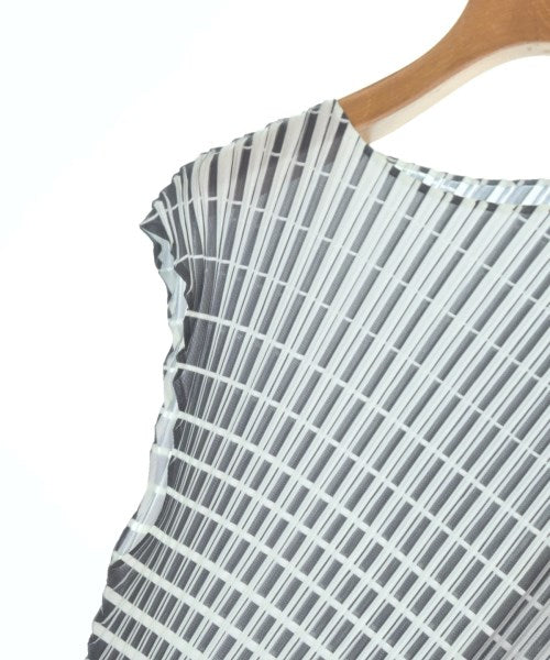 PLEATS PLEASE เสื้อลำลอง