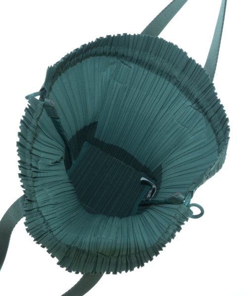 PLEATS PLEASE กระเป๋าถือ