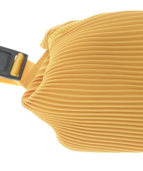 PLEATS PLEASE กระเป๋าสะพาย