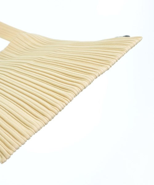 PLEATS PLEASE กระเป๋าถือขนาดใหญ่