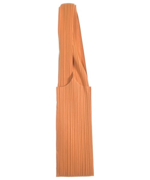 PLEATS PLEASE กระเป๋าถือขนาดใหญ่
