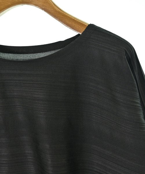 PLEATS PLEASE เสื้อลำลอง