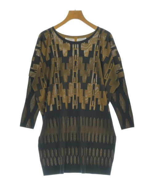 PLEATS PLEASE เสื้อยืด/เสื้อท็อปส์