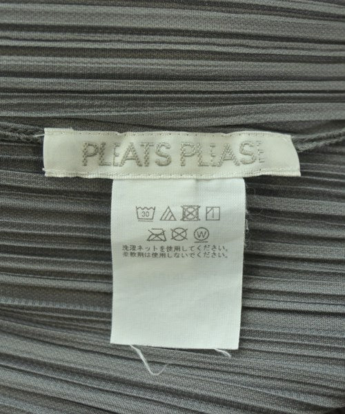 PLEATS PLEASE เสื้อลำลอง