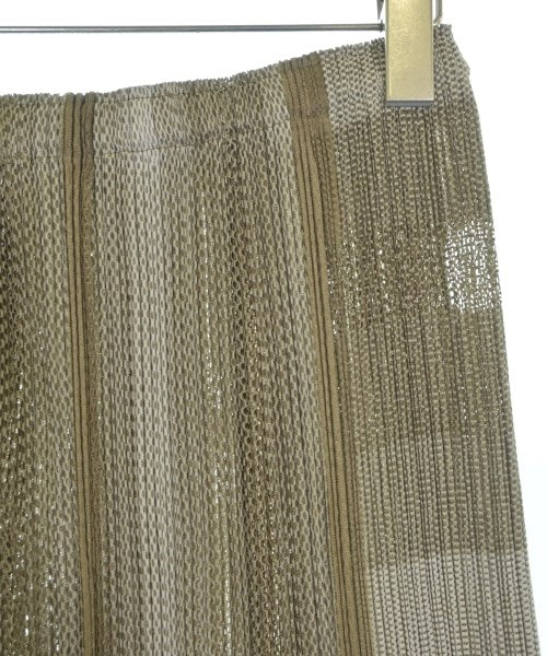 PLEATS PLEASE กระโปรงยาวถึงเข่า