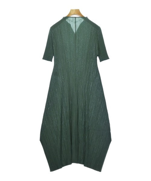 PLEATS PLEASE ชุดเดรส