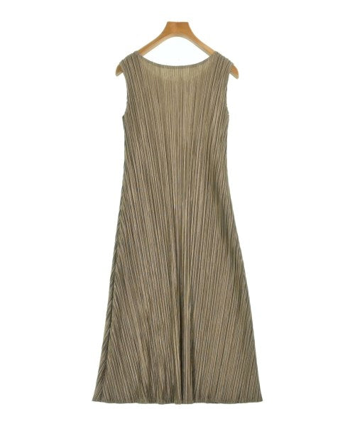 PLEATS PLEASE ชุดเดรส