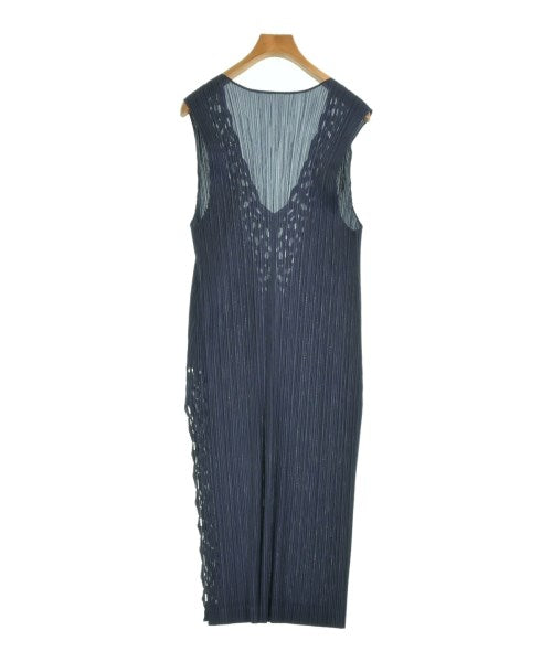 PLEATS PLEASE ชุดเดรส